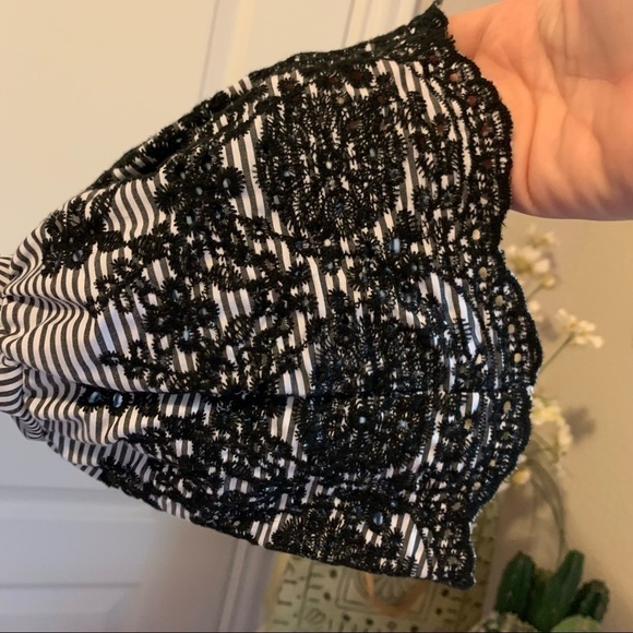 Nina Leonard Stripe Print Crochet Bell Sleeve Shift Dress - Picture 8 of 14